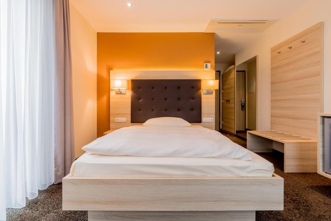 Hotel Bacchus Bensheim Luaran gambar