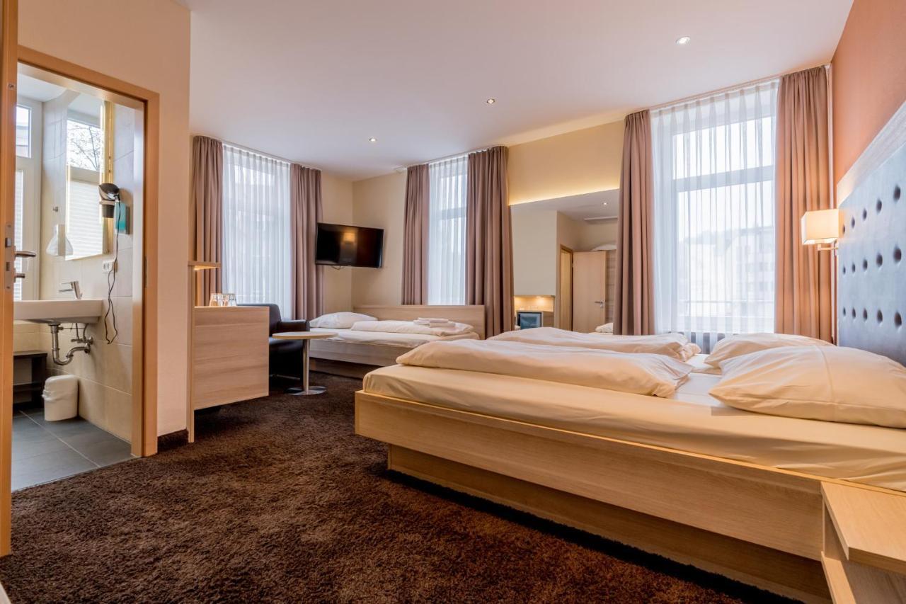 Hotel Bacchus Bensheim Luaran gambar