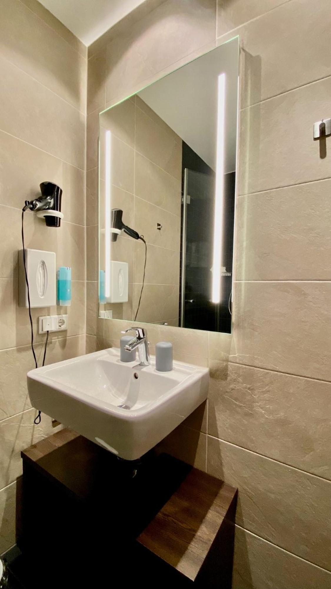 Hotel Bacchus Bensheim Bilik gambar